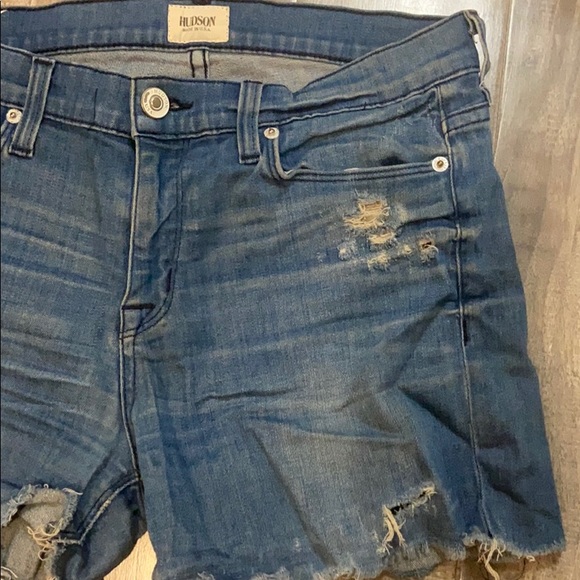 Hudson Shorts - Picture 5 of 5